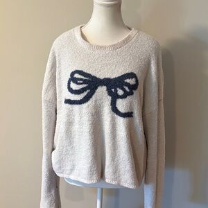 Cozy Cream Crewneck Sweater with Navy Bow